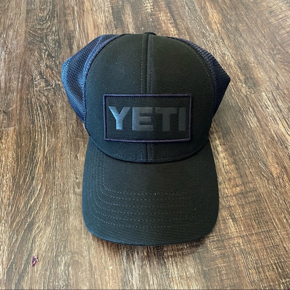 Yeti Other - All black yeti coolers baseball hat